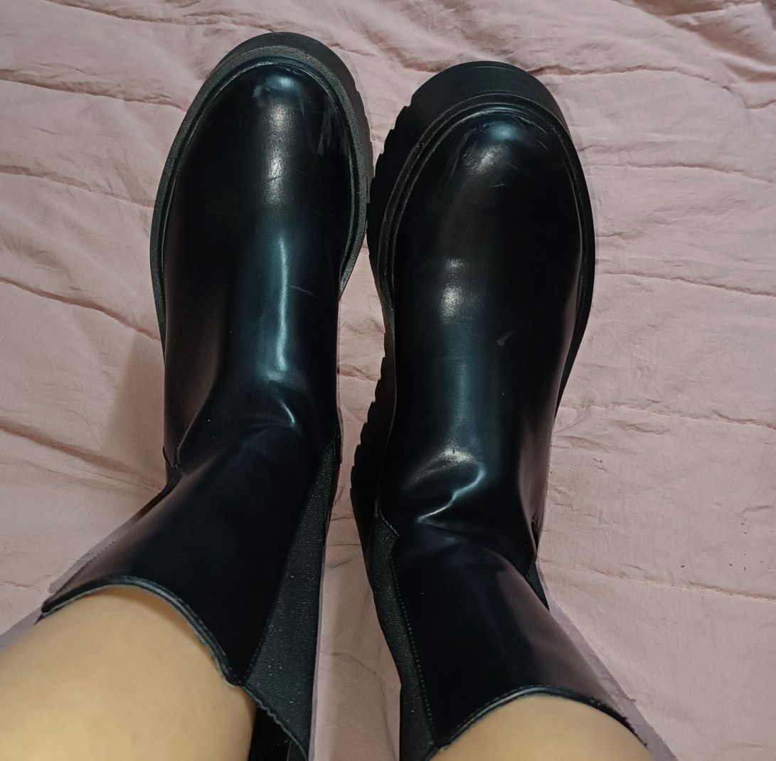 Botas número 38.