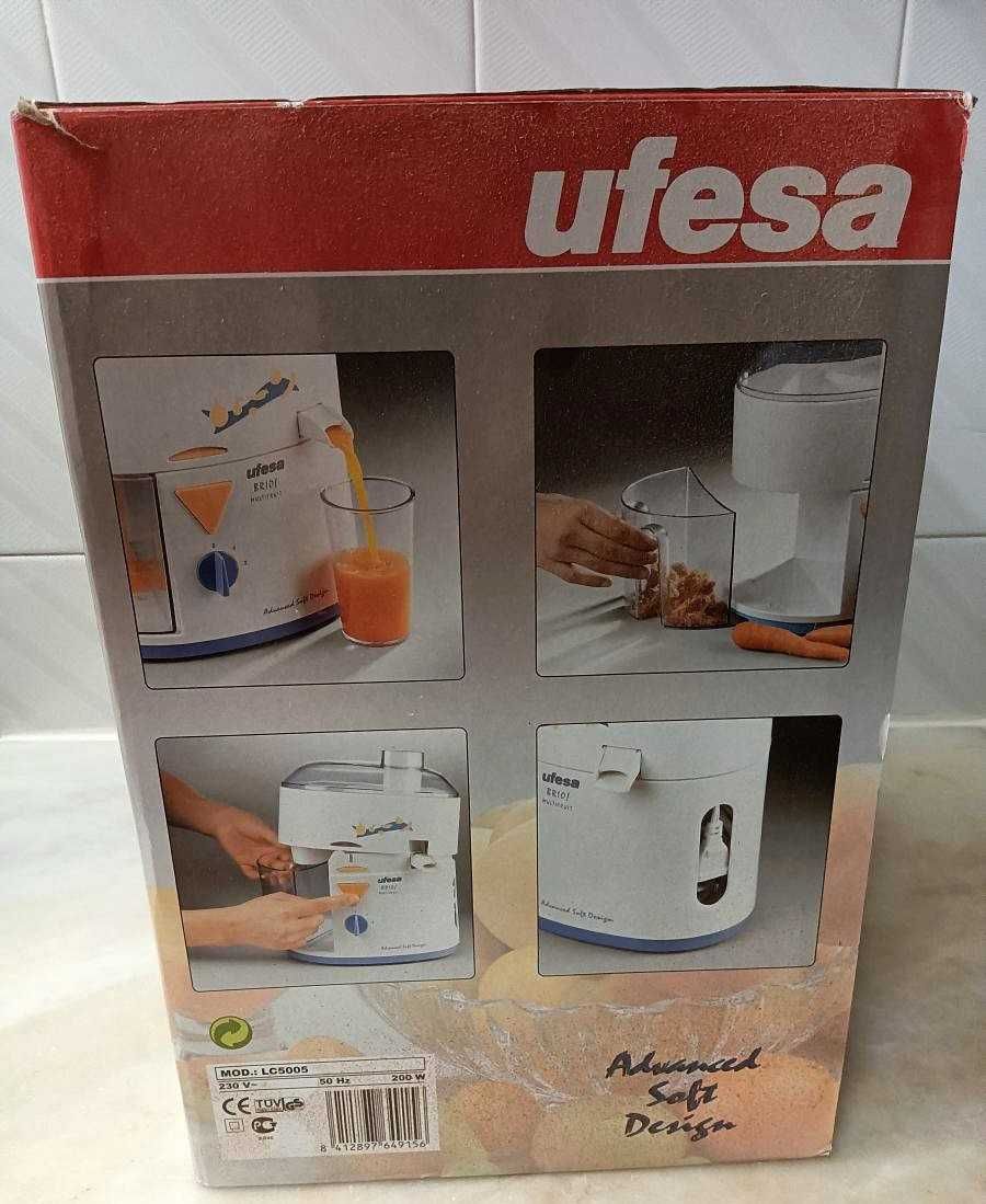 Vendo Centrífugadora  marca Ufesa - em caixa de origem , como nova