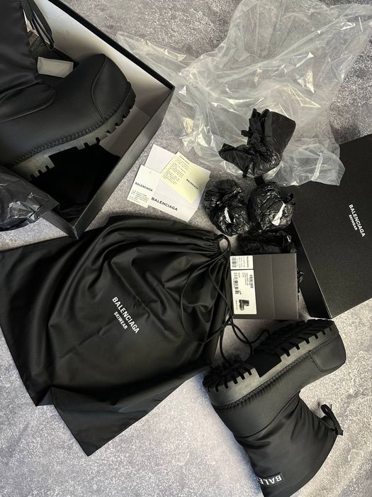 BALENCIAGA SKI BOOTS Alaska fur черные чорні ботинки буты opium 43 44
