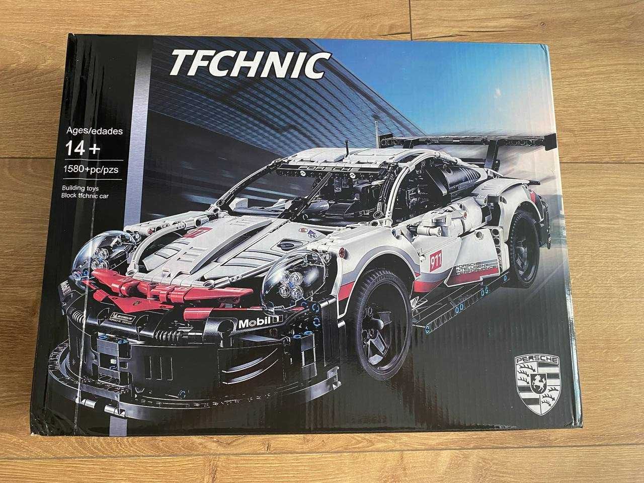 У коробці! Конструктор Porsche 911 RSR Technic 42096 Lego 1580 деталей