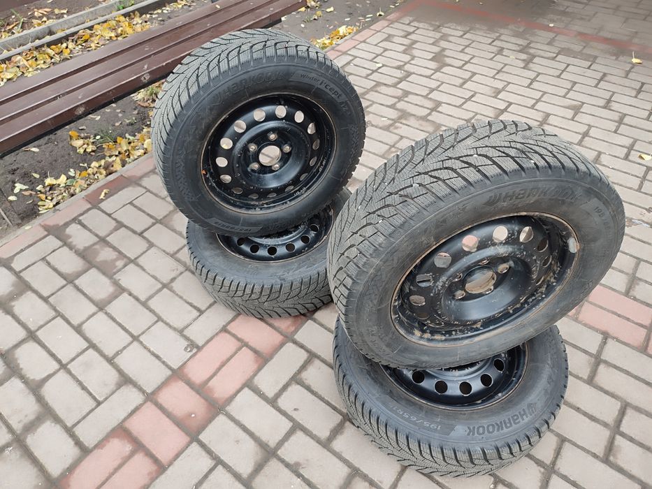 Резина с дисками 195.65.r15 .5 .114 Hankook winter i cept iz3