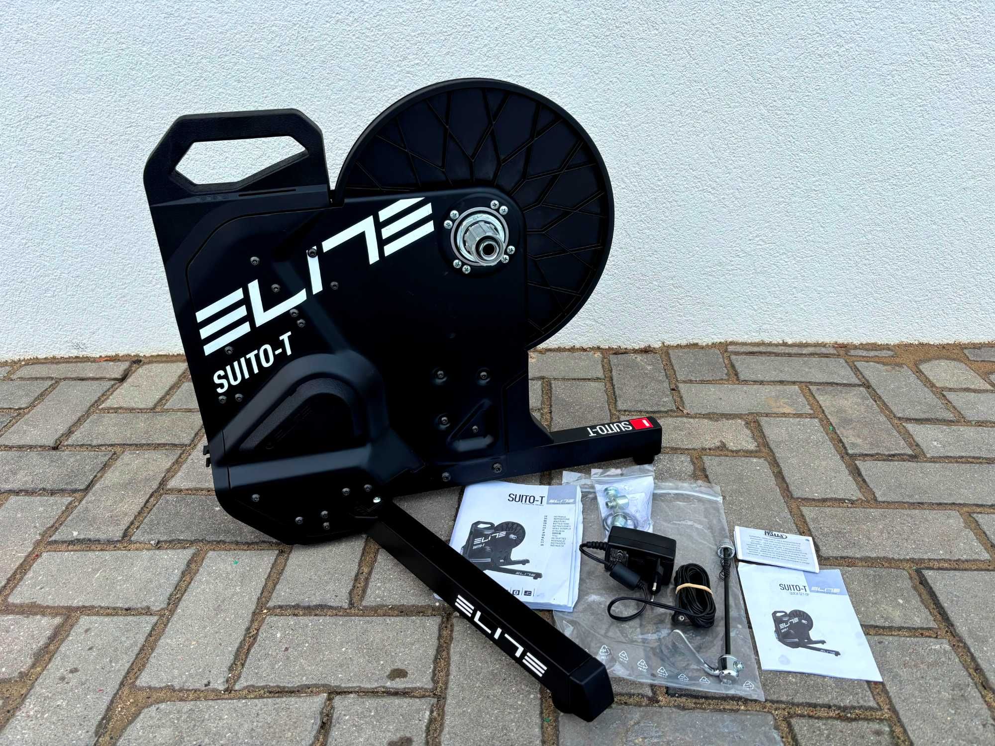 WYPRZEDAŻ z 3199zł Trenażer interaktywny * ELITE Suito-T * Rowerowy