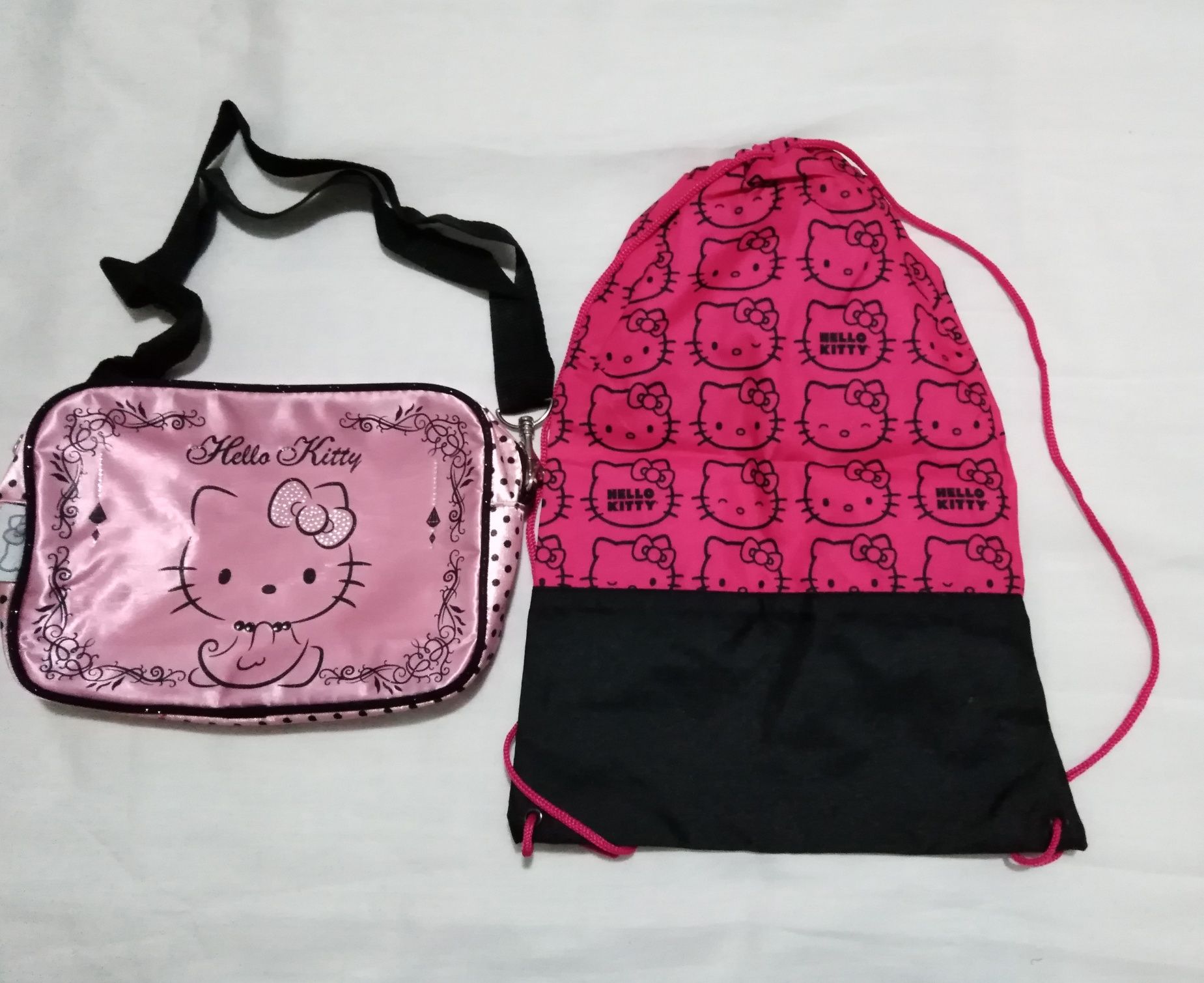 Lote de porta moedas, bolsas, necéssaires, saco e mala da Hello Kitty