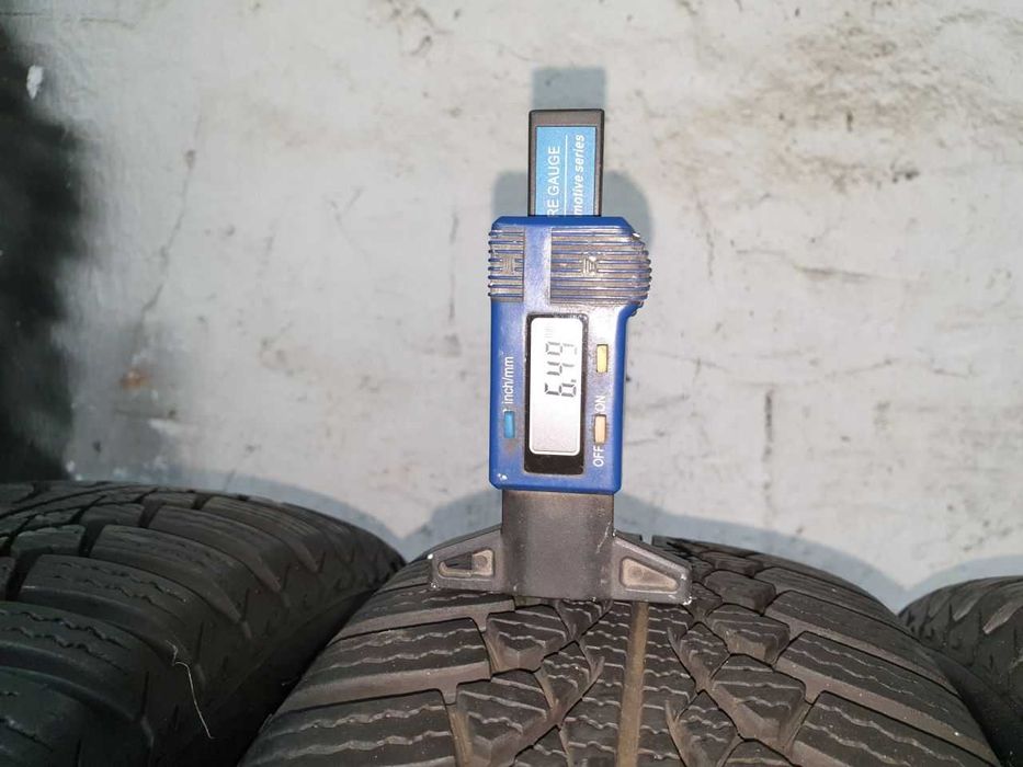 Cztery Opony zimowe 165/65R14 7,5mm Esa+ Tecar Super Grip 9