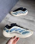 Кросівки Adidas Yeezy 700 V3 Kyanite Оригінал
