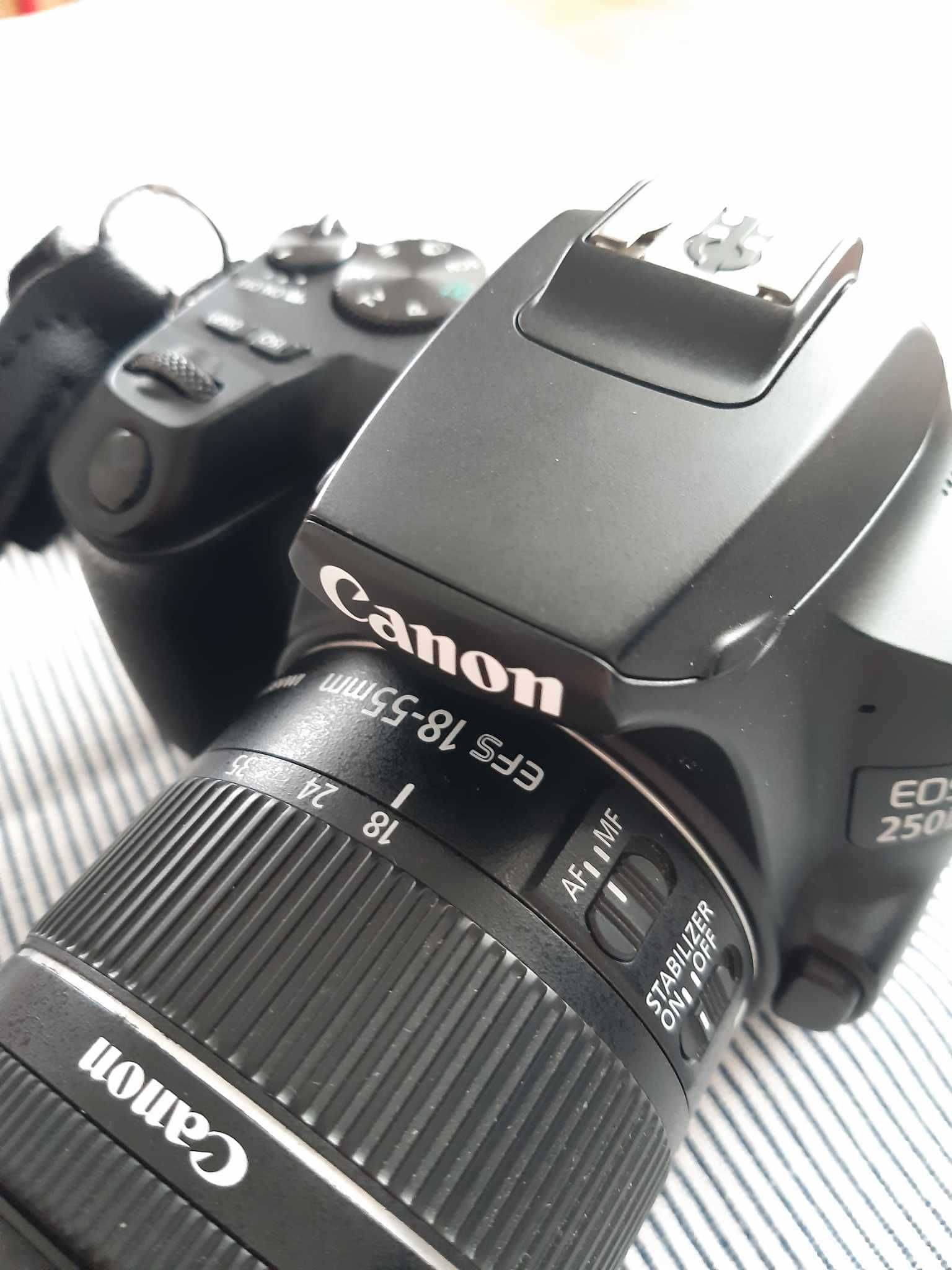 Canon EOS 250D -