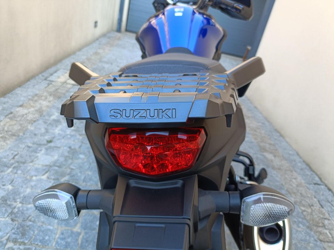 Suzuki V-Strom DL 650 ABS de 2025