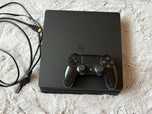 Konsola PS4 z padem super stan