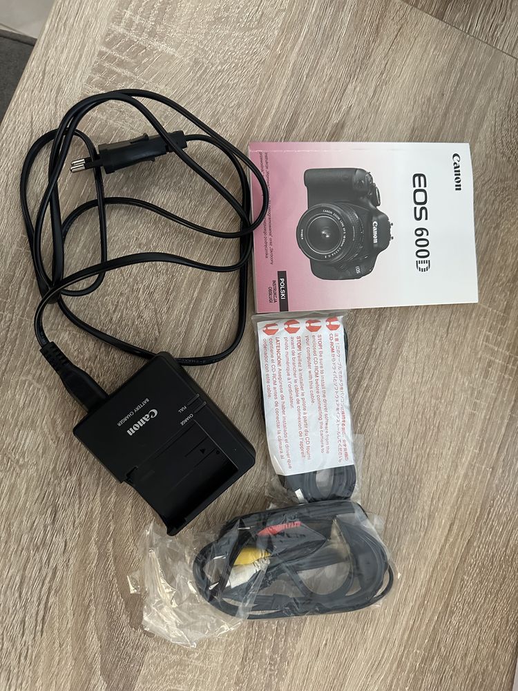 Canon 600D EF-S 18-55 IS II Kit - jak nowy