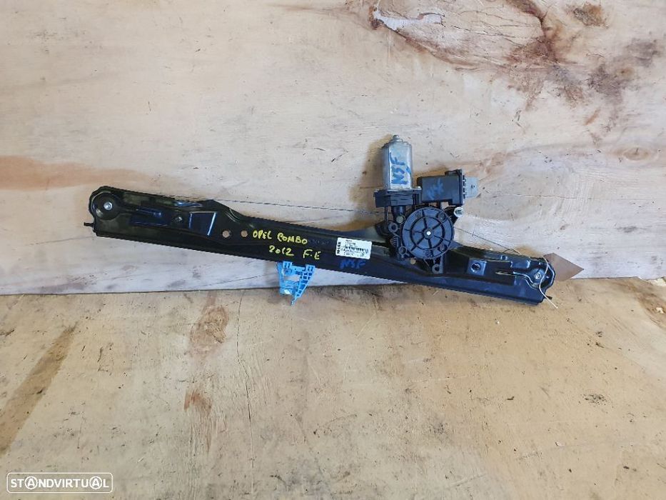 Elevador electrico frente esquerdo opel combo d -  /