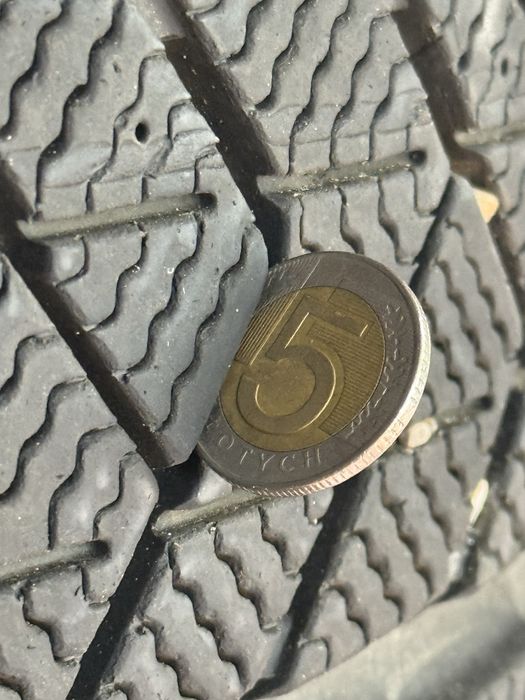Pirelli sottozero winter 245/40/20 jedna opona  zimowe