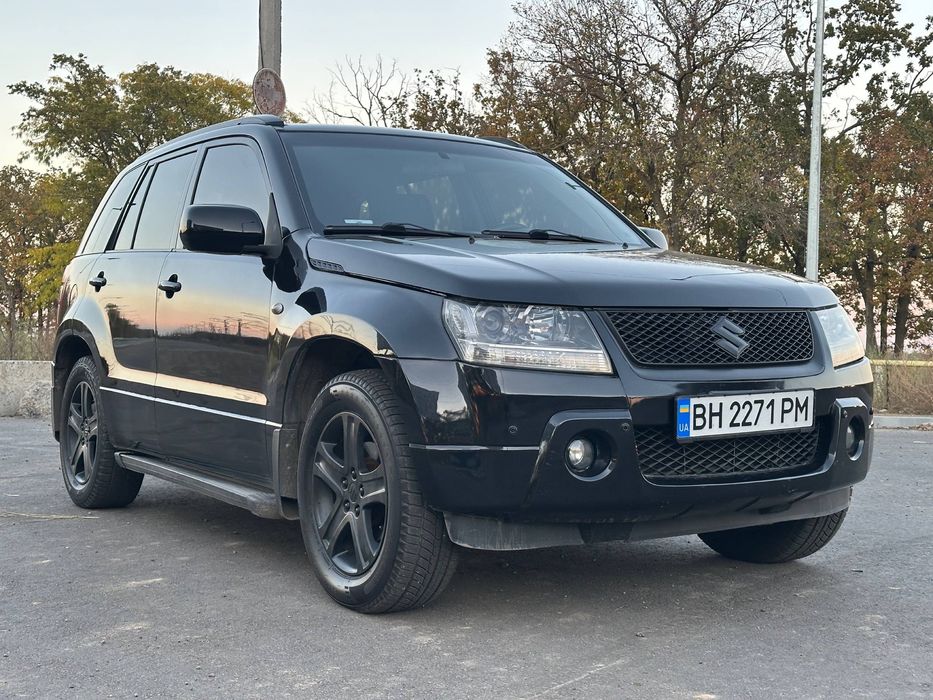 Продам Suzuki Grand Vitara на автомате