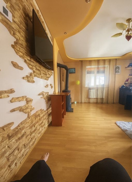 Стіл з ДСП Ручна збірка рівне якісне шліфування