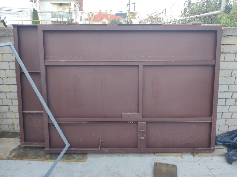 Ворота металеві гаражні 3*2 м