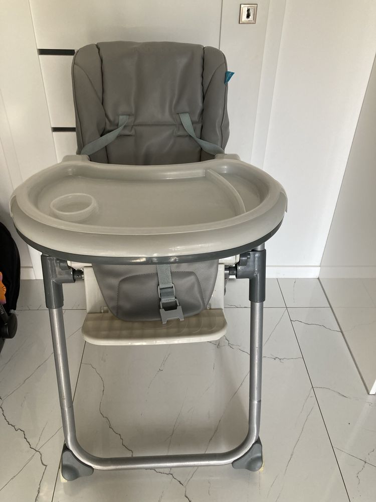 Krzesełko dobkarmienia babydesign