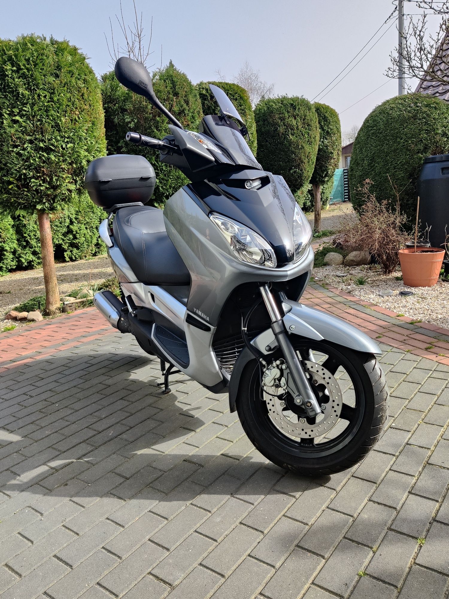 Skuter Yamaha X-max 250i