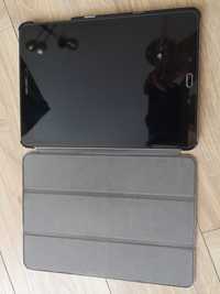 Tablet Samsung SM-T813 9,7" 3 GB / 32 GB czarny