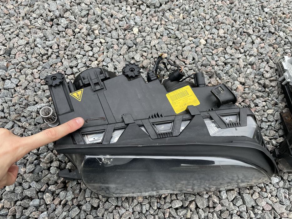 Фари БМВ е46 Рестайл Ксенон Линза комплект з блоками Ідеал BMW