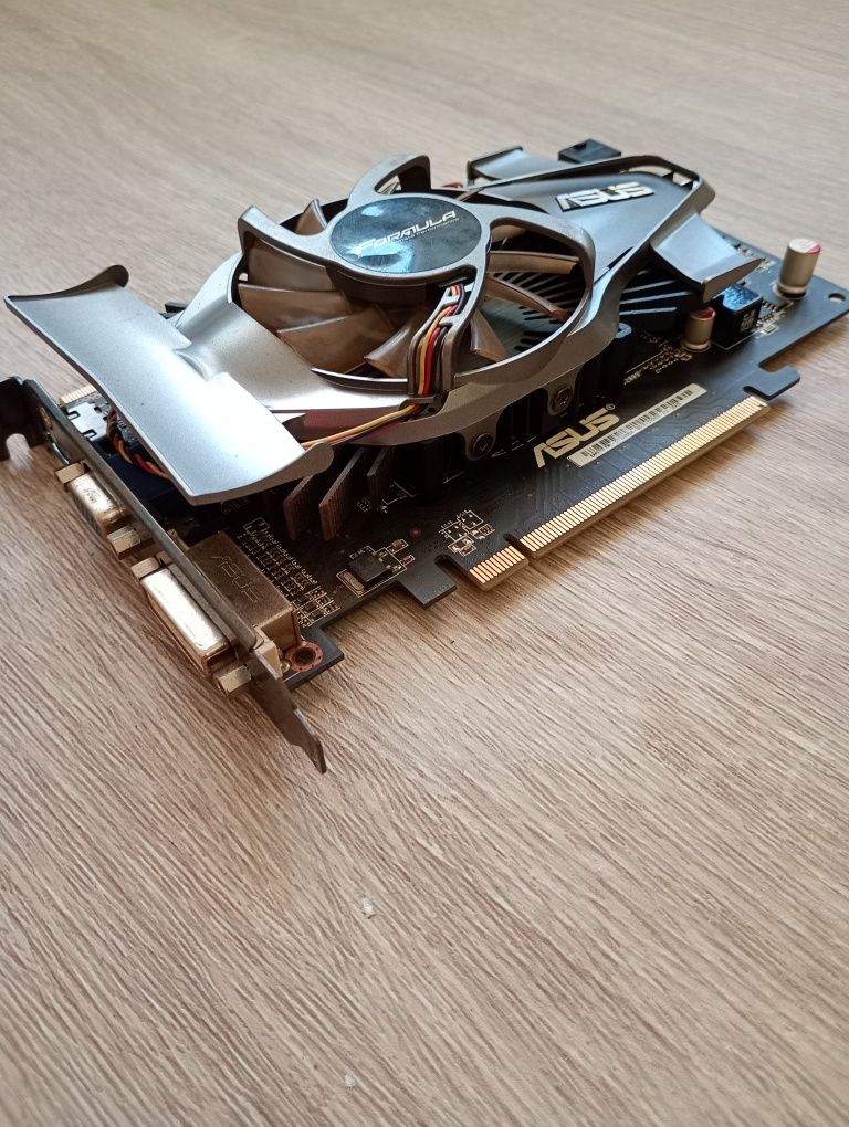 ASUS HD5750 1GB 128bit PCI-E DDR5 Formula