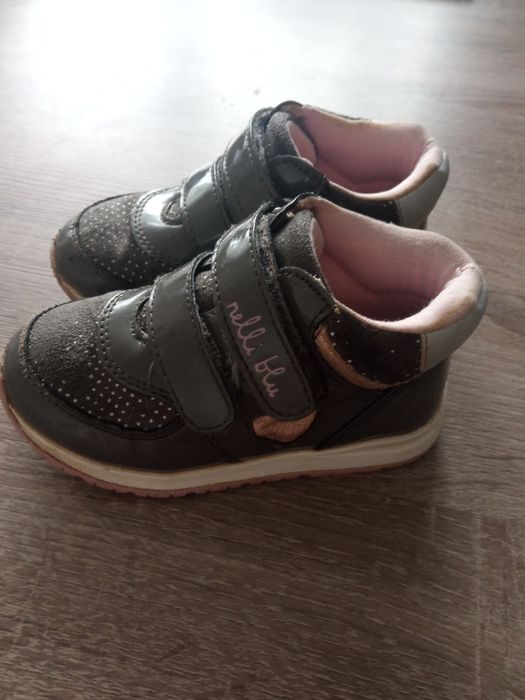 Buty neli blu rozmiar 22 stan dobry