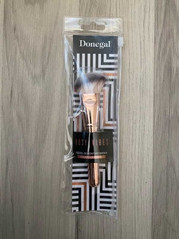 Pędzel do konturowania na mokro bronzera rozświetlacza pędzelek nowy