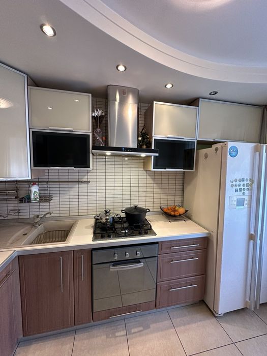 Продам 2кв Виставка  5/9,50м 54000₴ Без АгенскихТерміново