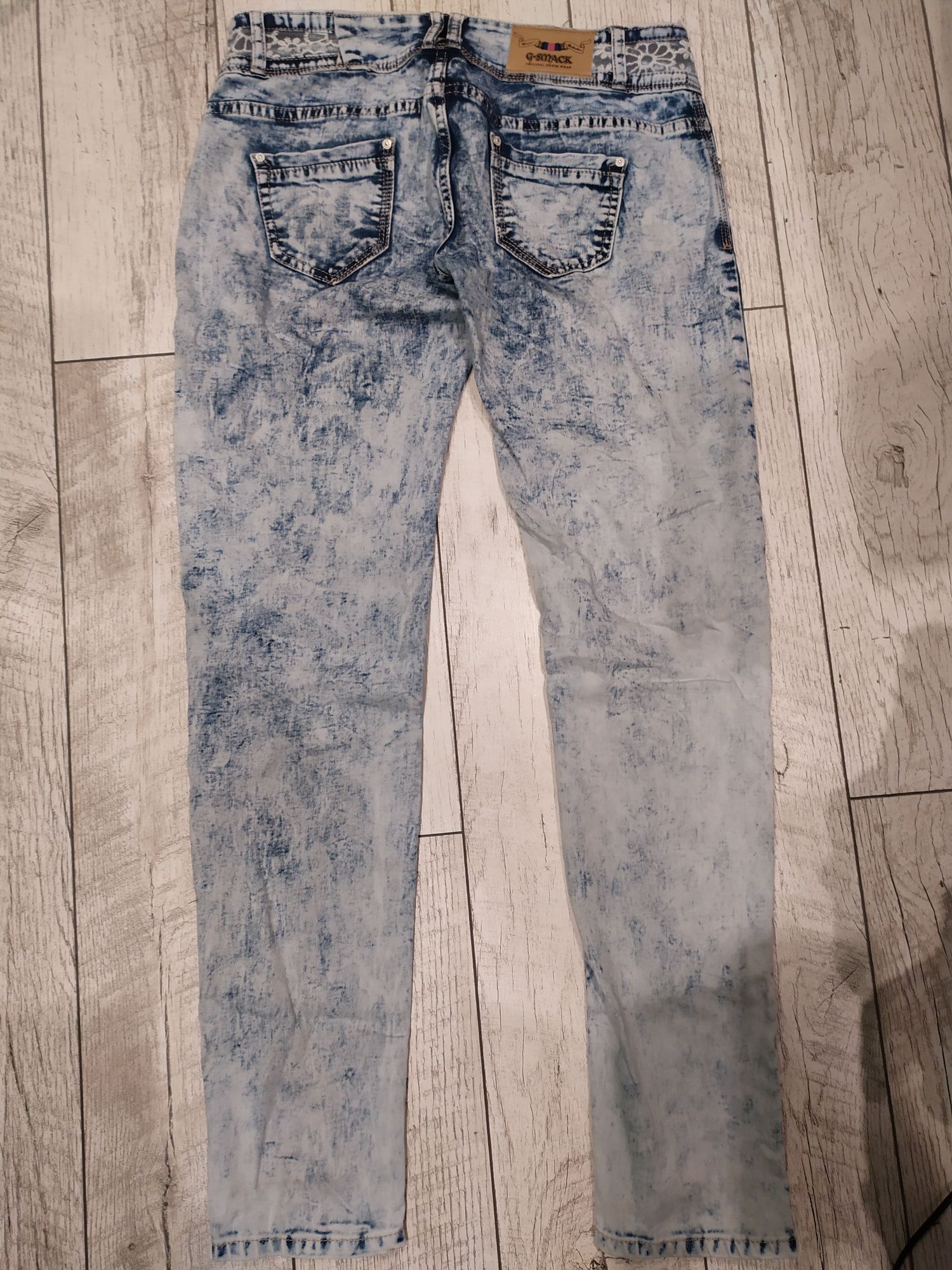 Spodnie jeansowe XL niski stan biodrówki stan b. dobry