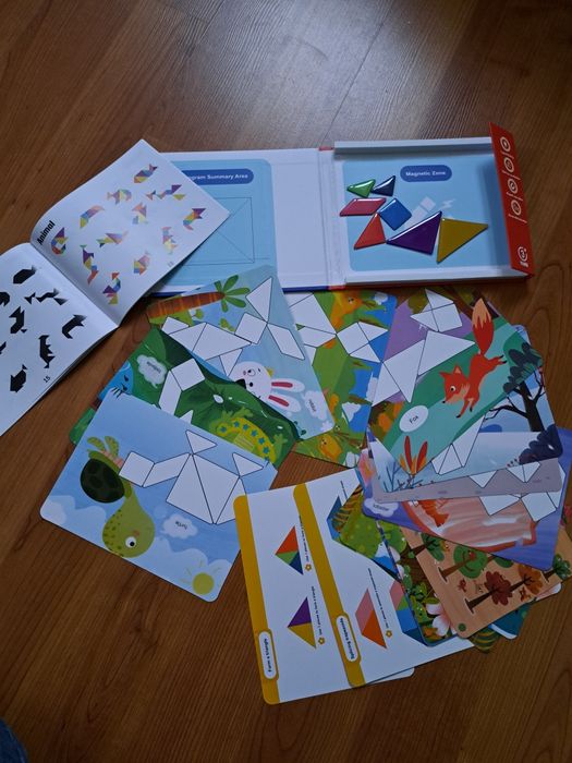 Мозаїка з магнітними детальками. Танграм. Пазл. Монтесорі