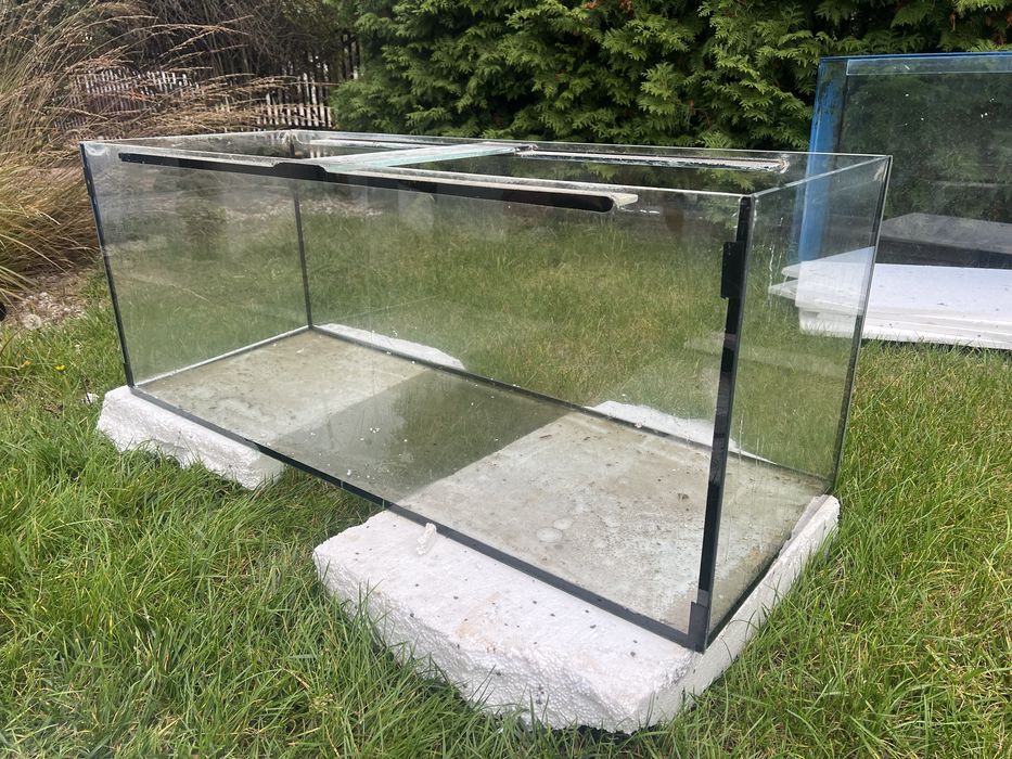Akwarium 300l 129x50x47