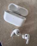 AirPods Pro 2 z etui ładującym MagSafe (Lightning)