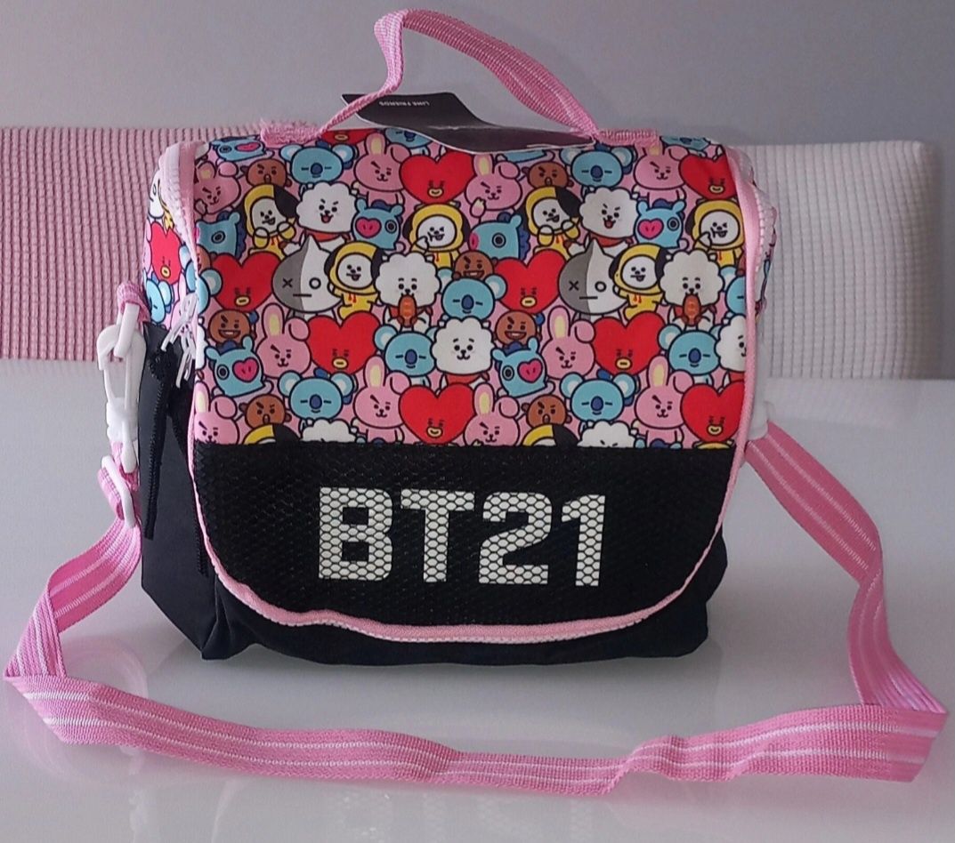 CONJUNTO ESCOLAR (mochila+estojo+lancheira)