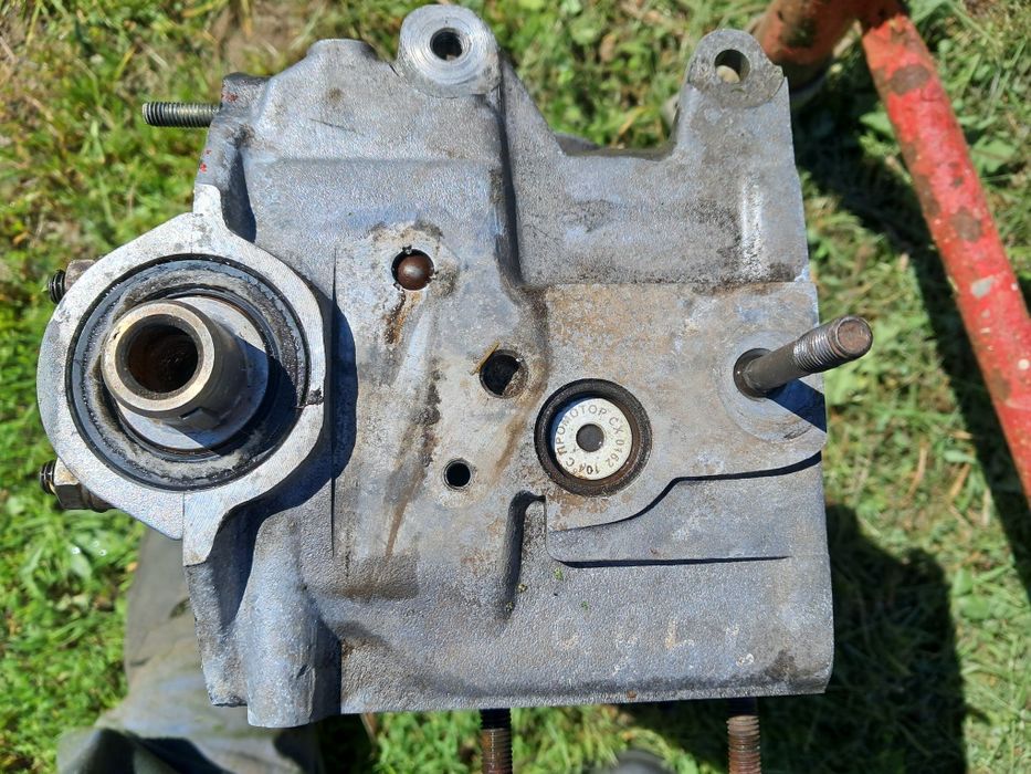 Головка двигателя шкода фольц ауди  сеат 2.0.1998-2010 годов.