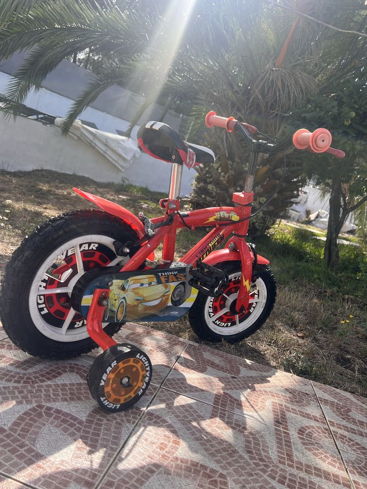 Bicicleta fasica mcqueen