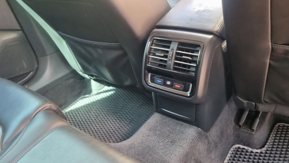 Vw Passat b8 4motion dsg 19 cali kombi 2.0 tdi 190 km