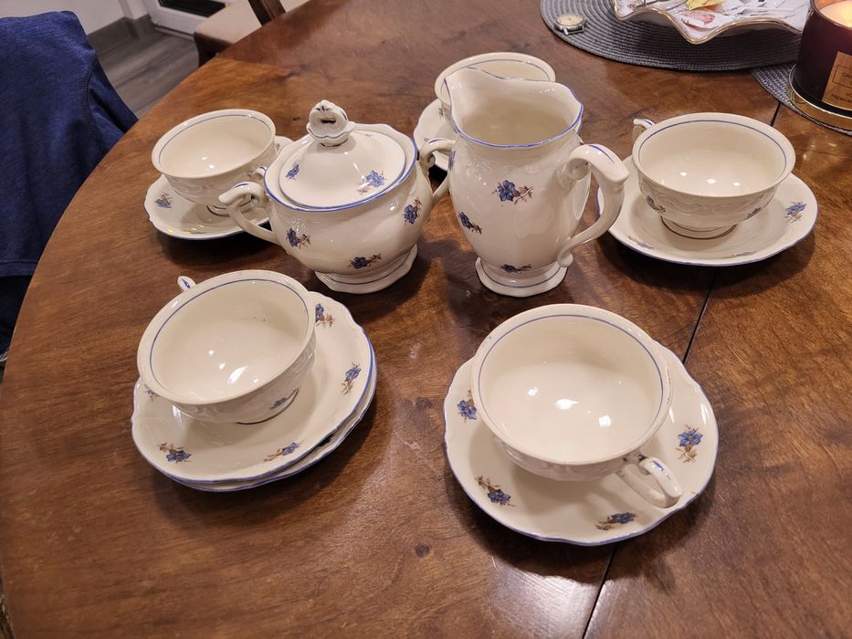 Zestaw kawowy z porcelany Tułowice.