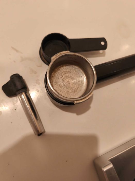 Philips Saeco poemia кавоварка під відновлення