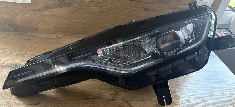 CHEVROLET CAMARO  2023 - reflektor lampa FULL LED L USA Oryginał