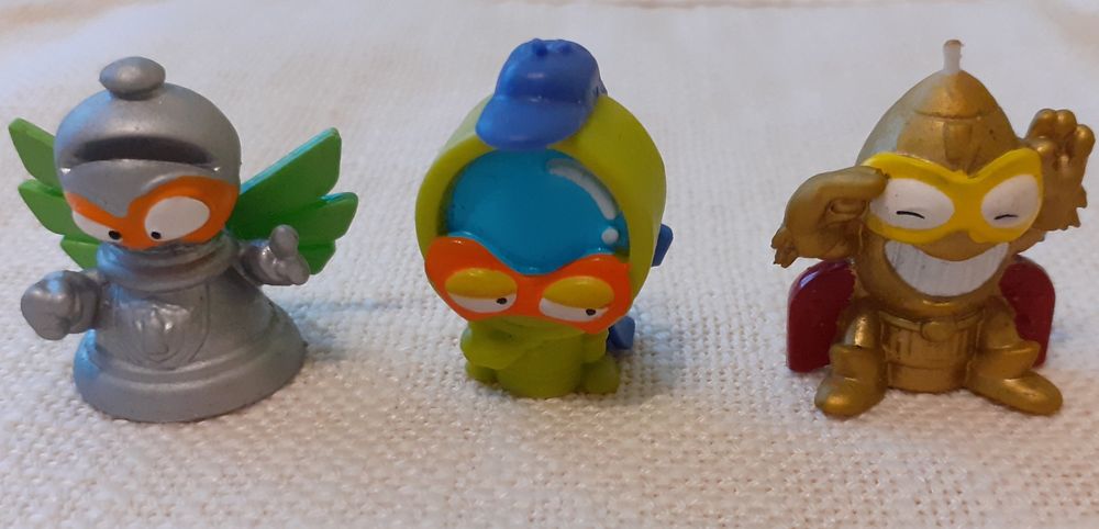 3 Figurki Super Zings