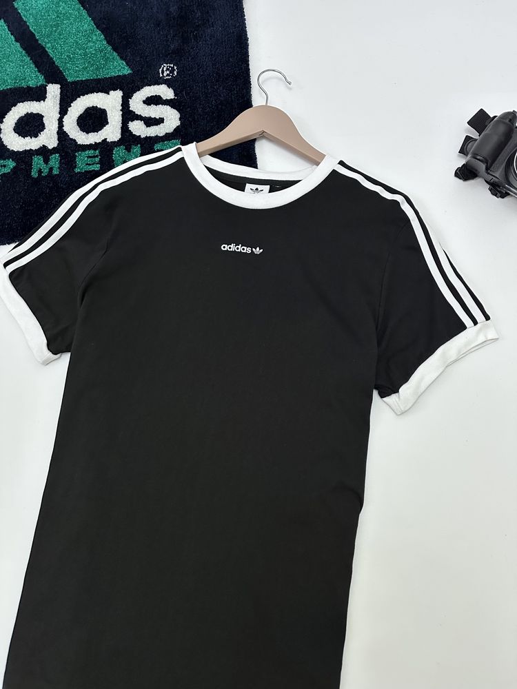 Жіноча футболка Adidas, оригінал