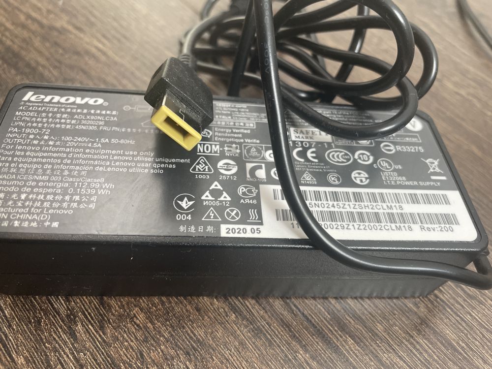 Zasilacz do laptopa Lenovo 90W