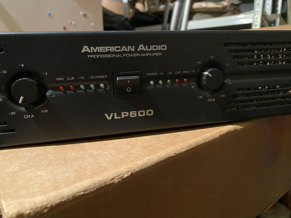 Підсилювач American Audio VLP600