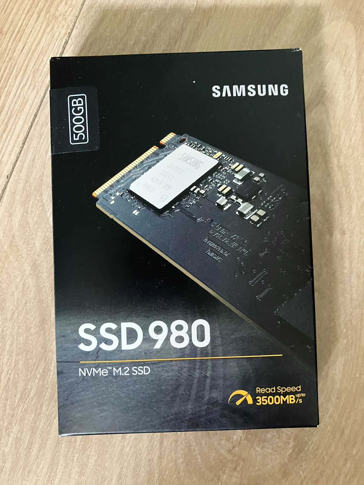 Komputer stacjonarny EATX Intel Corei3-12100, 1 536GB SSD , 16GB RAM