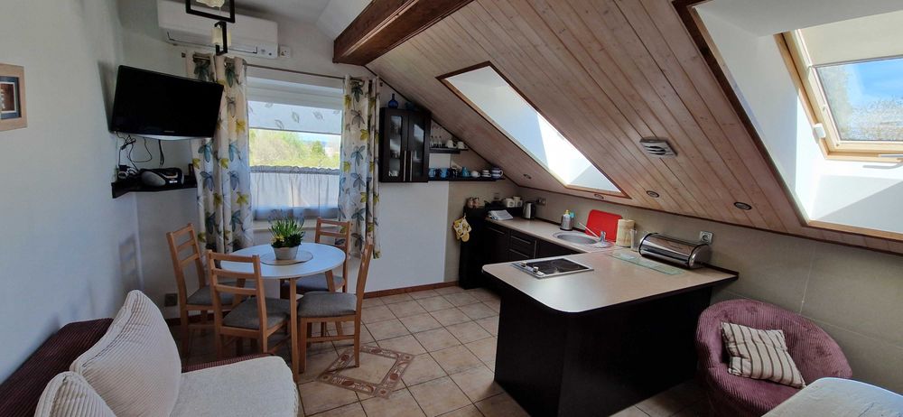 Mieszkanie na wynajem, Rewa