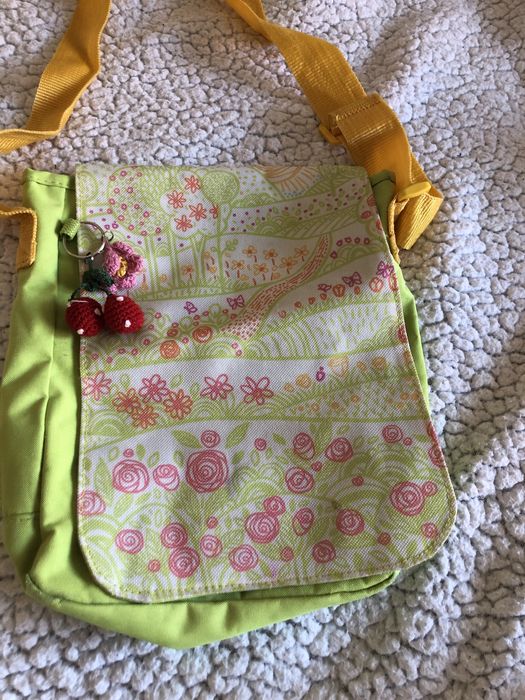 Carteira ou mala tiracolo