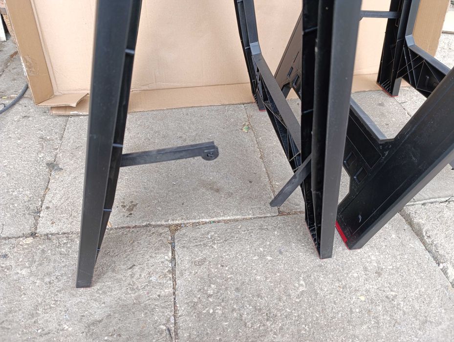 Kobyłki koziołki 2 sztuki z tworzywa sztucznego Forge Steel