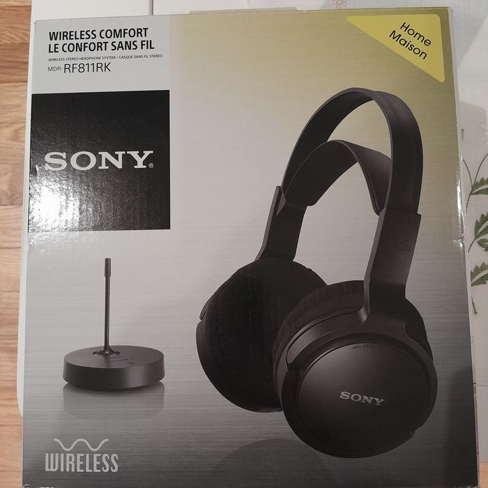 Fones de ouvido para ouvir música  e assistir televisão sem fio