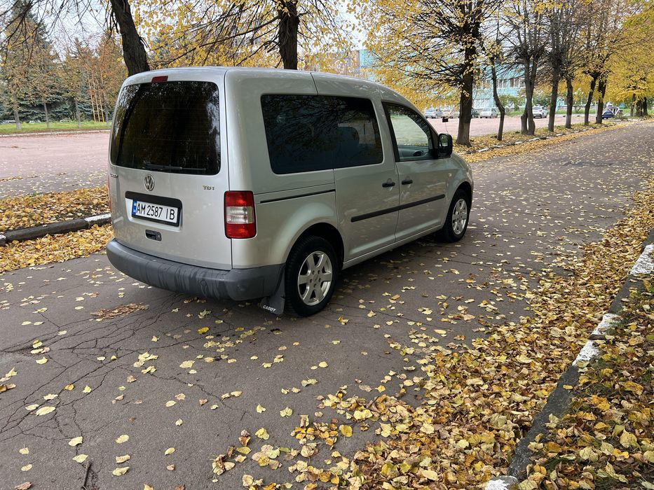 Продам Volkswagen Caddy