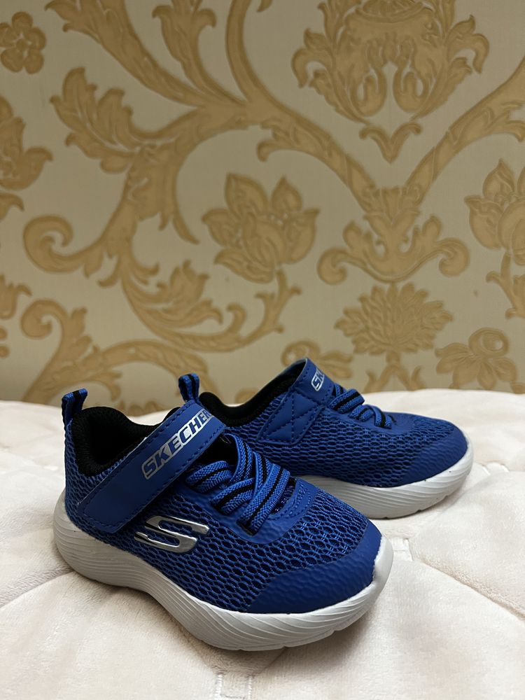 Кросівки дитячі Skechers оригінал