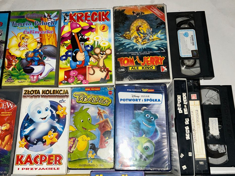 Bajki dla dzieci na kasetach VHS - 38 sztuk - PRL