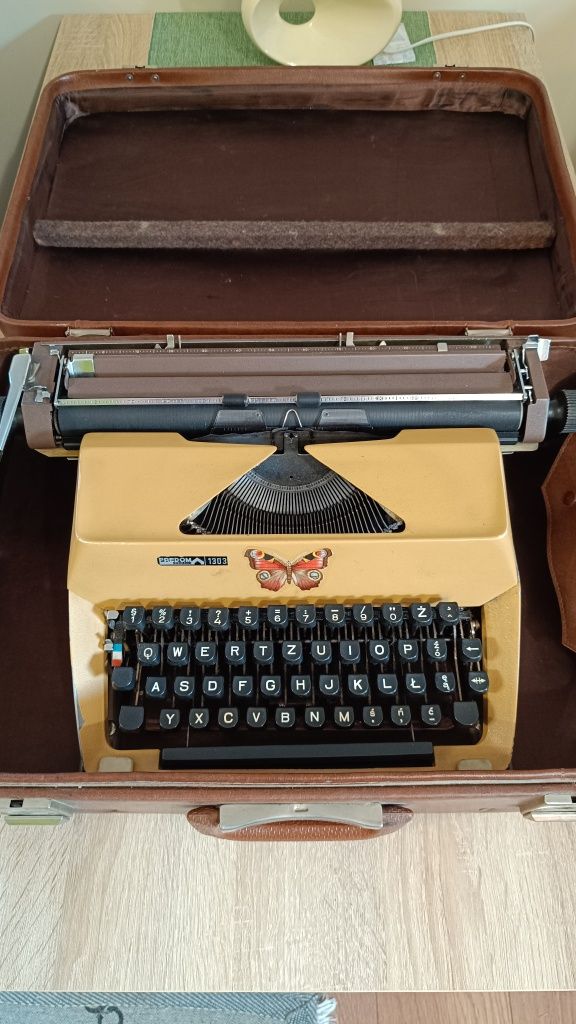 Maszyna do pisania + Walizka, zadbany komplet